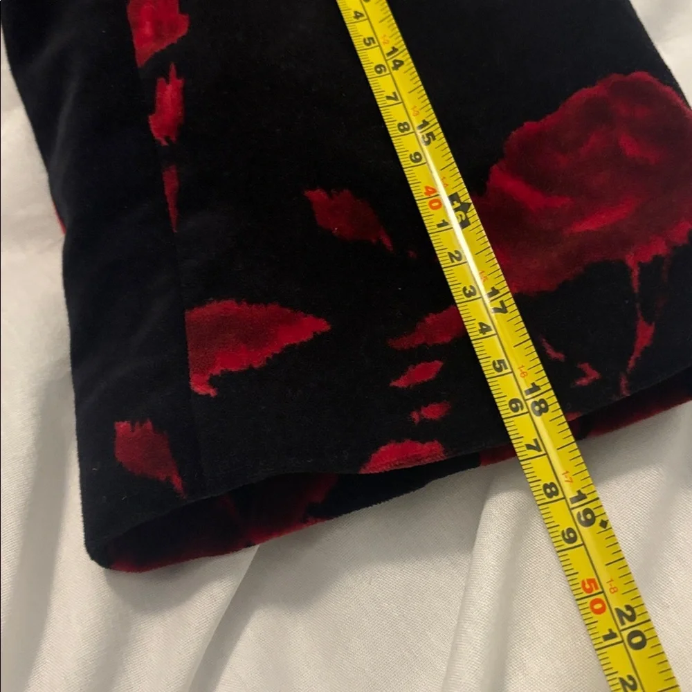Talbots black velvet blazer red roses SZ 18 3/4 length sleeves 100% Cotton lined - Picture 10 of 15